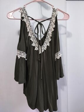GG Collection Olive Green Cold-Shoulder Tunic with Cream Lace Trim